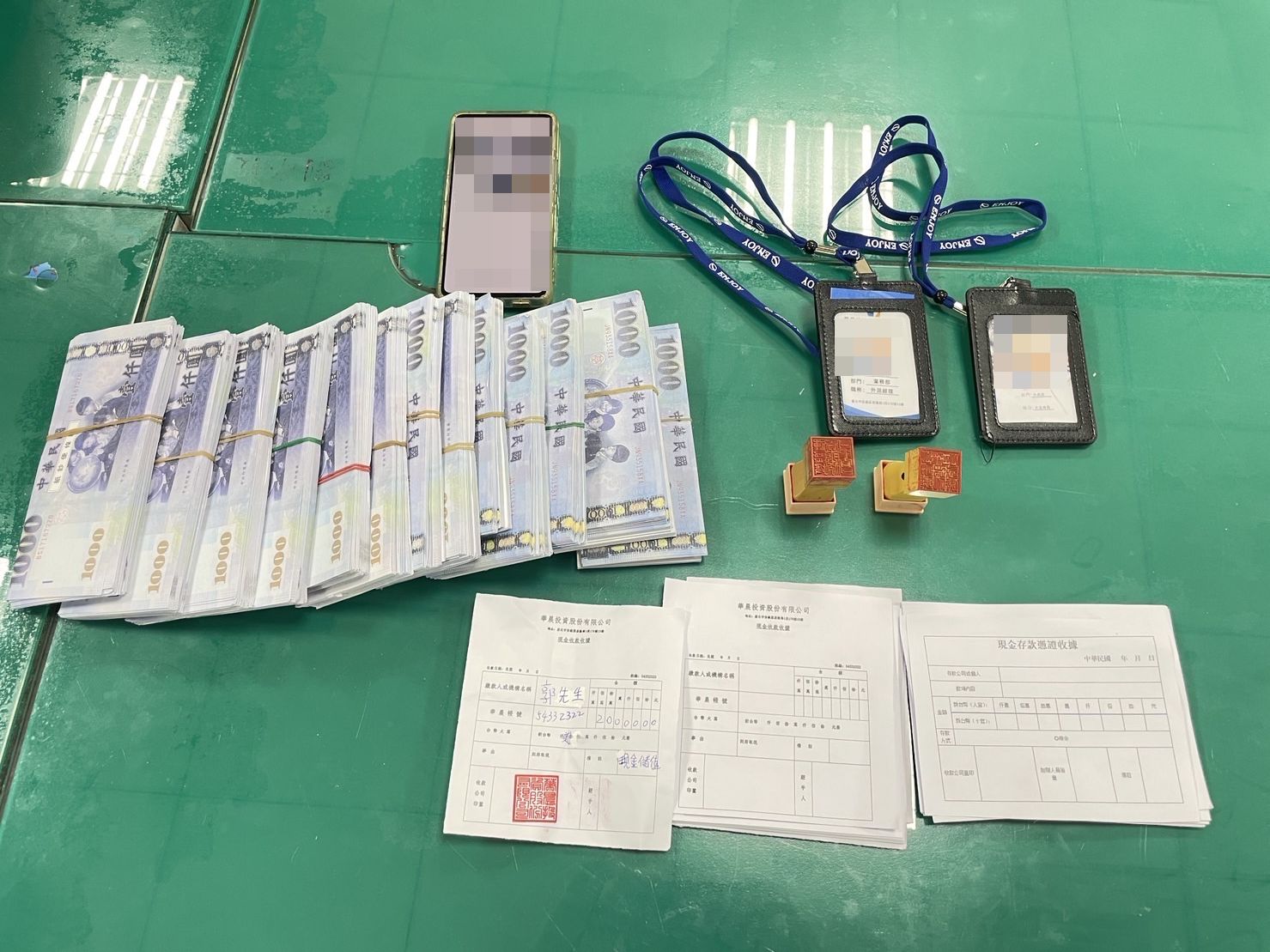 6-1男陷入愛情詐騙幫收款 竟淪面交車手拿200萬元被逮