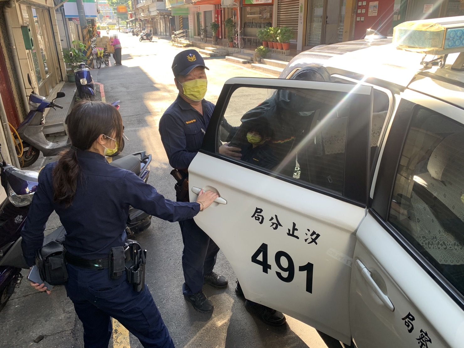 5-1農會自組防搶演練  汐止警積極協助演練逼真